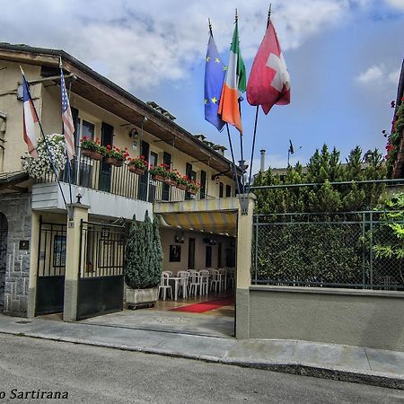 Hotel Centro Torre Pellice Exterior photo